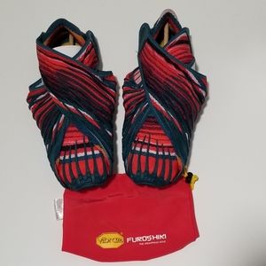 Vibram Furoshiki Wrap Shoe Multi Color Size 7-8